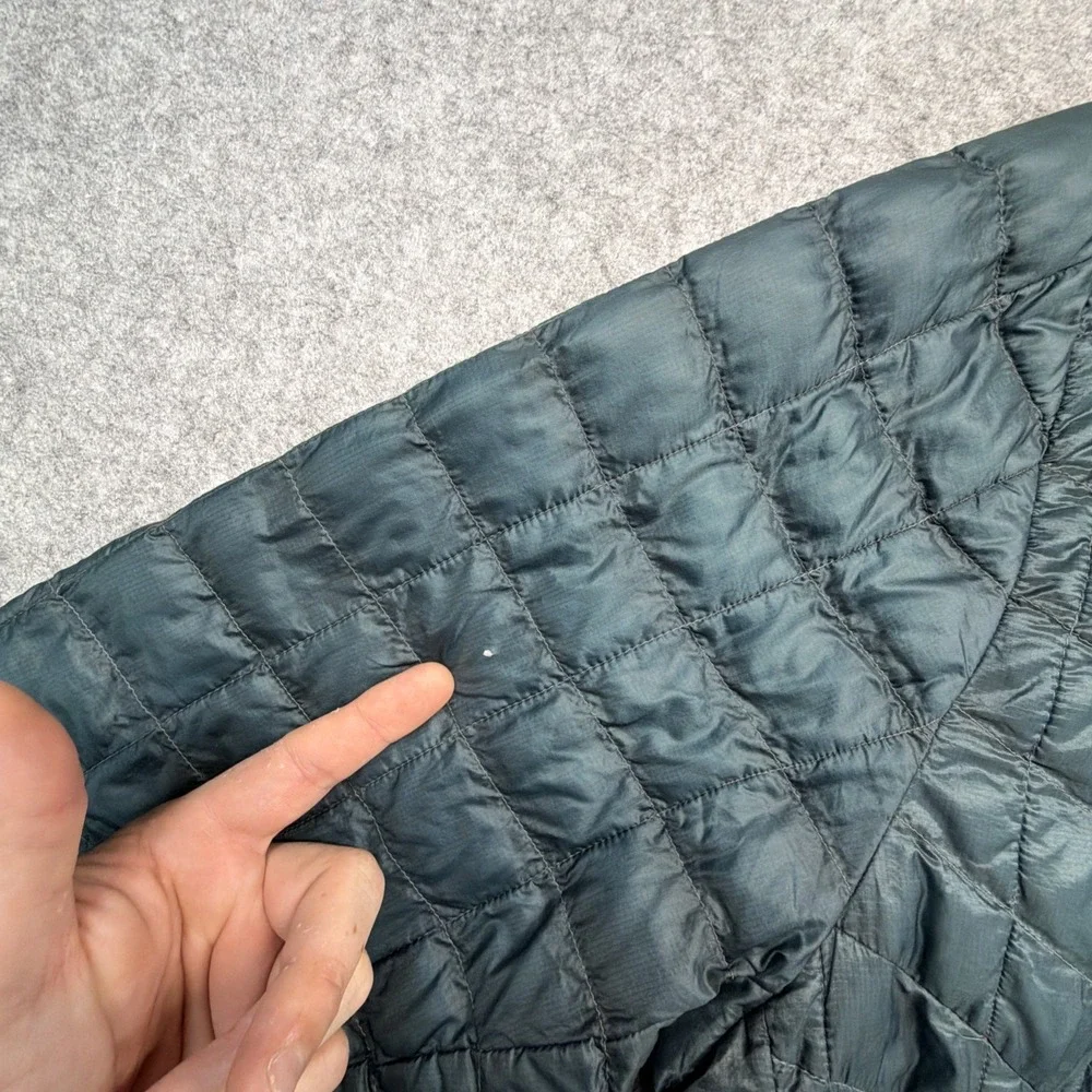 The North Face Thermoball Hoodie Jacket Mens XL Blue Quilted Puffer